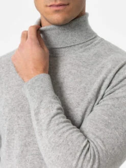 MC2 Saint Barth Man Mélange Grey Blended Cashmere Turtleneck Sweater Bond 7 MC2 Saint Barth Man Mélange Grey Blended Cashmere Turtleneck Sweater Bond -MC2 Saint Barth Shop UID BOND00100034G MAN KNITWEAR GREY SOLIDCOLOR 20241111103500 02