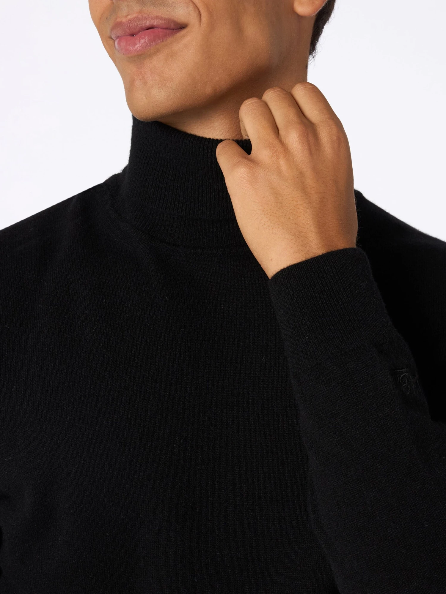 MC2 Saint Barth Man Black Cashmere Blend Turtleneck Sweater Bond 5 MC2 Saint Barth Man Black Cashmere Blend Turtleneck Sweater Bond - Image 3