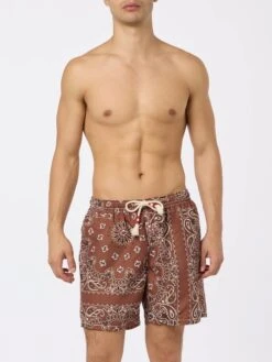 MC2 Saint Barth Man Swim Shorts With Brown Bandanna Print 8 MC2 Saint Barth Man Swim Shorts With Brown Bandanna Print -MC2 Saint Barth Shop UID CAP000100560B MAN SWIMSHORT BANDANA 20240707123510 1