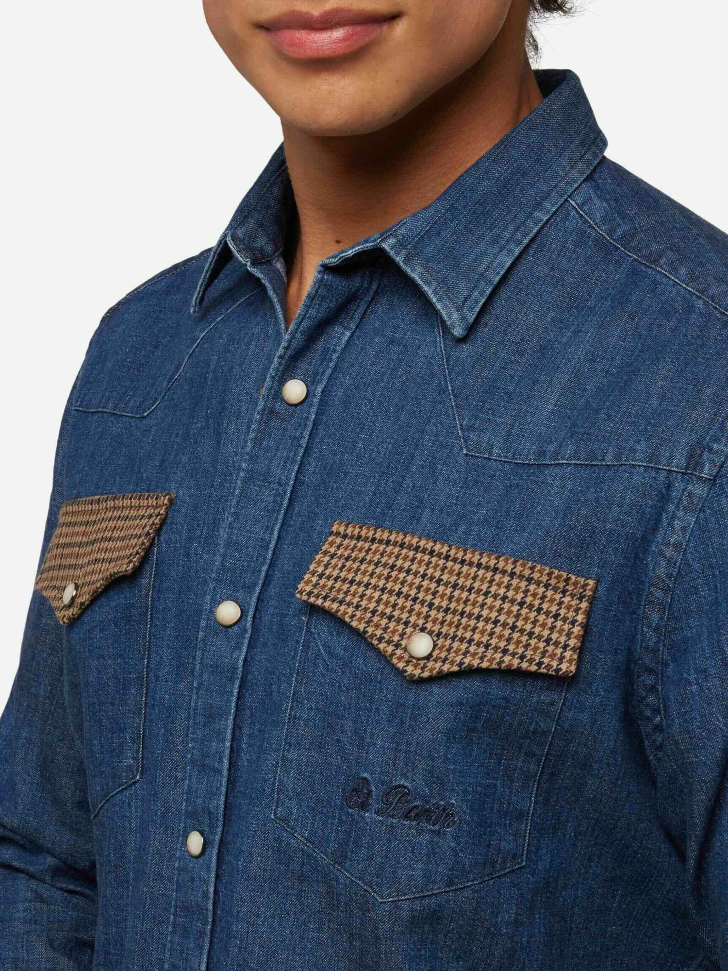 MC2 Saint Barth Denim Shirt Greg With Pied De Poul Patches 4 MC2 Saint Barth Denim Shirt Greg With Pied De Poul Patches - Image 2