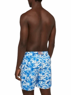 MC2 Saint Barth Mid-length Gustavia Swim-shorts With Shark Print | AI CO-CREATED DESIGN BY RICKDICK - POWERED BY RED-EYE 12 MC2 Saint Barth Mid-length Gustavia Swim-shorts With Shark Print | AI CO-CREATED DESIGN BY RICKDICK - POWERED BY RED-EYE -MC2 Saint Barth Shop UID GUS000101024H MAN SWIMSHORT WHITE TOILEDEJOUY AIBYRICKDICK 20250507113505 3