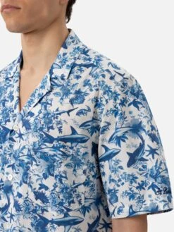 MC2 Saint Barth Kalea Cotton Shirt With Shark Print | AI CO-CREATED DESIGN BY RICKDICK - POWERED BY RED-EYE 10 MC2 Saint Barth Kalea Cotton Shirt With Shark Print | AI CO-CREATED DESIGN BY RICKDICK - POWERED BY RED-EYE -MC2 Saint Barth Shop UID KALE00101127H MAN SHIRT WHITE AIBYRICKDICK 20250304171944 03