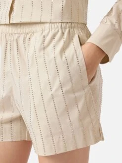 MC2 Saint Barth Meave Shorts Pull Up In Popeline Di Cotone Con Decorazione Di Strass A Righe 9 MC2 Saint Barth Meave Shorts Pull Up In Popeline Di Cotone Con Decorazione Di Strass A Righe -MC2 Saint Barth Shop UID MEA00206336H WOMAN SHORTPANT WHITE MC2 MC2 20250807160008 2