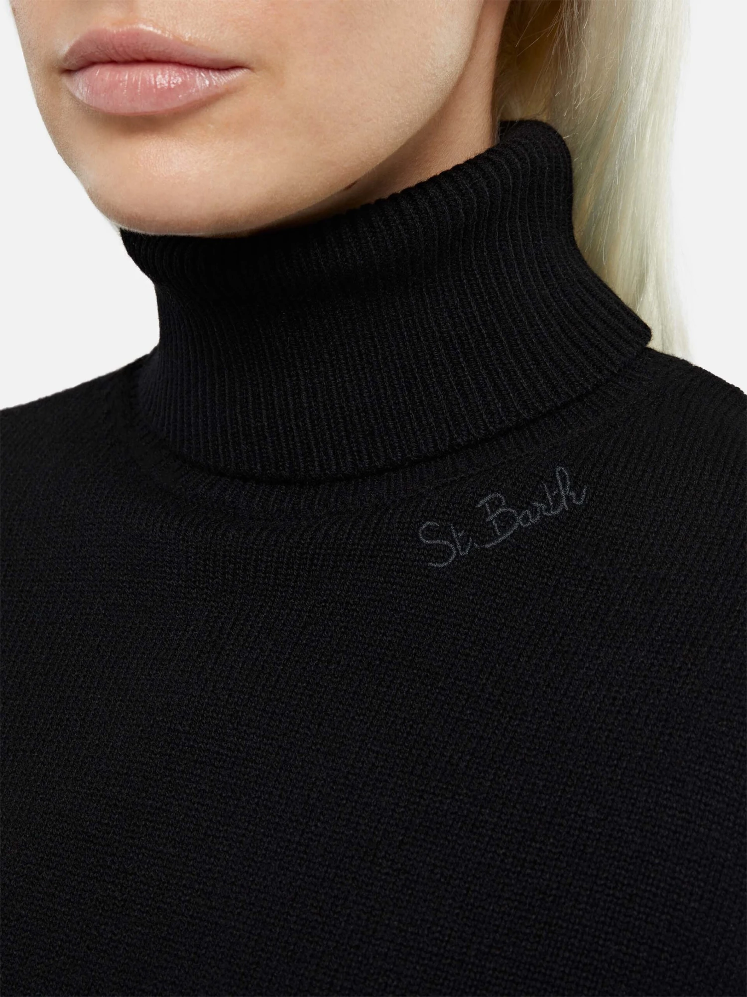 MC2 Saint Barth Woman Black Cashmere Blend Turtleneck Sweater Moody 4 MC2 Saint Barth Woman Black Cashmere Blend Turtleneck Sweater Moody - Image 2