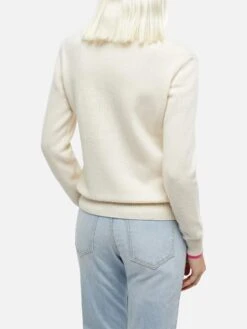 MC2 Saint Barth Woman White Sweater New Queen With Viziata Jacquard With Rhinestones 8 MC2 Saint Barth Woman White Sweater New Queen With Viziata Jacquard With Rhinestones -MC2 Saint Barth Shop UID QUE001004213G WOMAN KNITWEAR WHITE STRASSPALLETTES 0 20241121163500 3