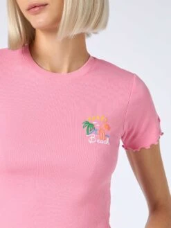 MC2 Saint Barth Woman Ribbed T-shirt With Après Beach Embroidery 9 MC2 Saint Barth Woman Ribbed T-shirt With Après Beach Embroidery -MC2 Saint Barth Shop UID SERE000105397F WOMAN T SHIRT PINK 20240727163500 4
