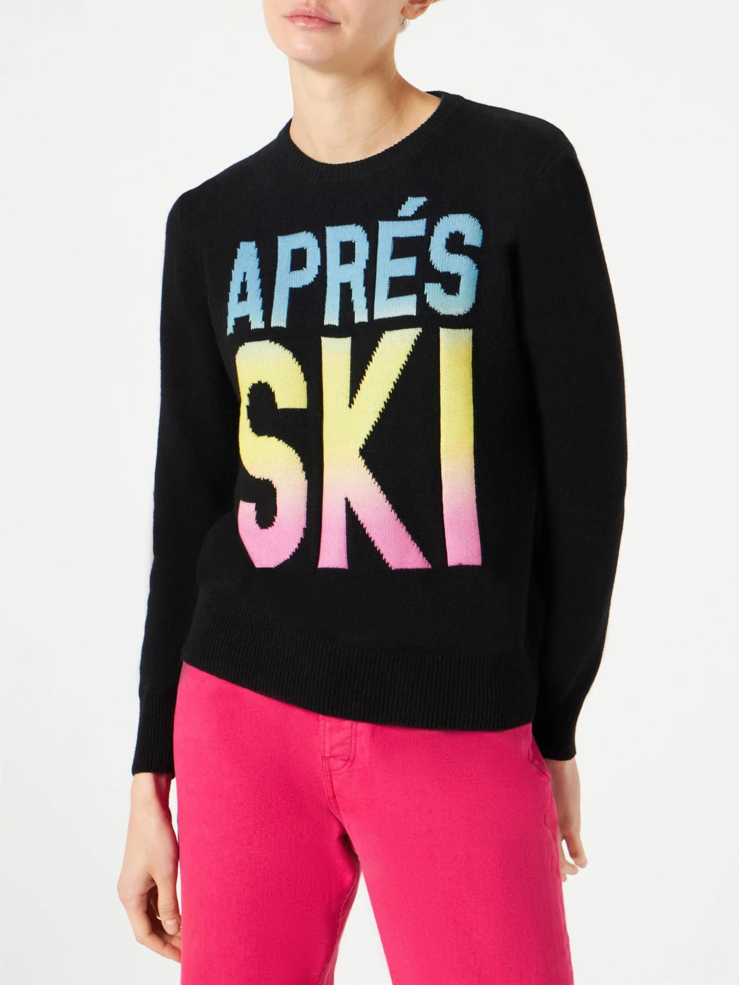Woman Black Sweater Aprés Ski Degrade Writing