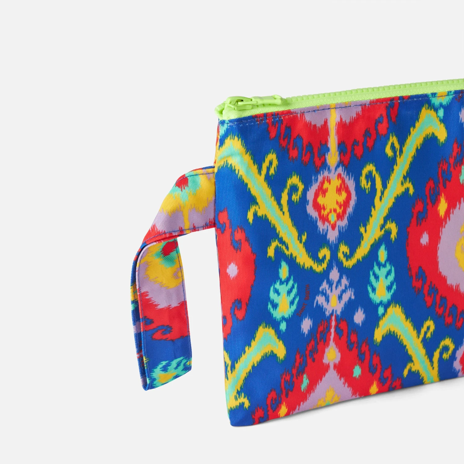 MC2 Saint Barth Pareasy Nylon Pochette With Ikat Print 6 MC2 Saint Barth Pareasy Nylon Pochette With Ikat Print - Image 4