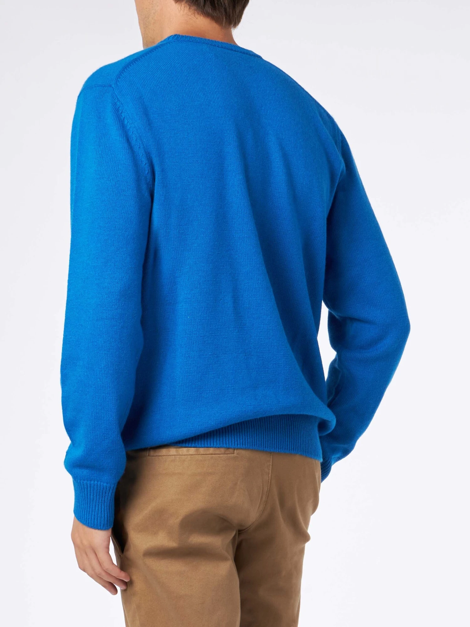 Snoopy Winter Mood Man Sweater | Peanuts™ Special Edition 5 Snoopy Winter Mood Man Sweater | Peanuts™ Special Edition - Image 3