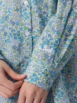 MC2 Saint Barth Woman Cotton Shirt Brigitte With Joanna Luise Print | MADE WITH LIBERTY FABRIC 8 MC2 Saint Barth Woman Cotton Shirt Brigitte With Joanna Luise Print | MADE WITH LIBERTY FABRIC -MC2 Saint Barth Shop UID BRIG00101969F WOMAN SHIRT SKY 3