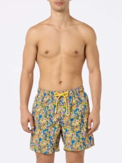 MC2 Saint Barth Man Lightweight Fabric Swim-shorts Lighting Micro Fantasy With The Simpsons Family Print | THE SIMPSONS SPECIAL EDITION -MC2 Saint Barth Shop UID LIG000303697F MAN SWIMSHORT MULTICOLOR 20240620110950 3