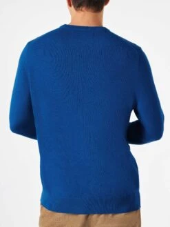 Man Lightweight Sweater With Snoopy Jacquard| SNOOPY PEANUTS™ SPECIAL EDITION 8 Man Lightweight Sweater With Snoopy Jacquard| SNOOPY PEANUTS™ SPECIAL EDITION -MC2 Saint Barth Shop man sweater blue peanuts 2