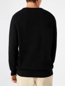 Man Soft Sweater With Snoopy Night Legend Print | SNOOPY - PEANUTS™ SPECIAL EDITION 8 Man Soft Sweater With Snoopy Night Legend Print | SNOOPY - PEANUTS™ SPECIAL EDITION -MC2 Saint Barth Shop man sweater embroidery peanuts 3