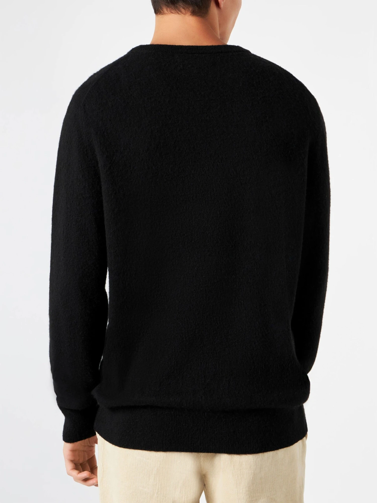 Man Soft Sweater With Snoopy Night Legend Print | SNOOPY - PEANUTS™ SPECIAL EDITION 5 Man Soft Sweater With Snoopy Night Legend Print | SNOOPY - PEANUTS™ SPECIAL EDITION - Image 3